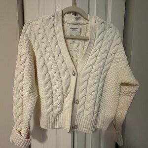 NEVER WORN Abercrombie & Fitch Women's White Cable Knit Cardigan